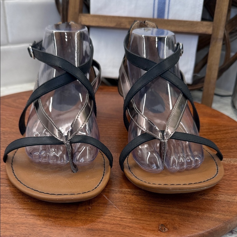 Elegant Black and Tan Women's Strappy Sandals